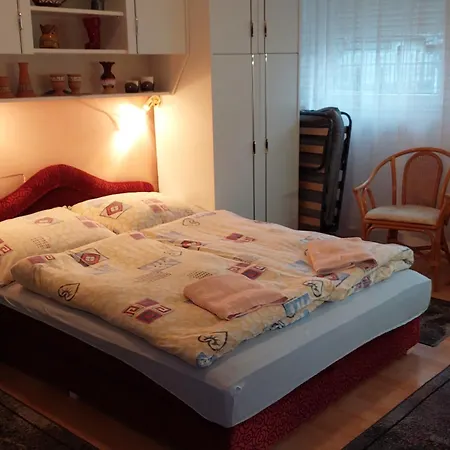 Takacs-haz 아파트