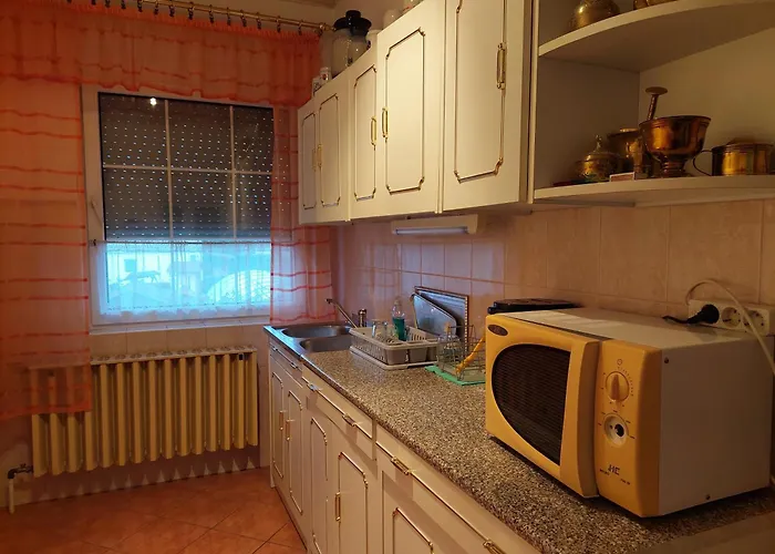 Takacs-haz Apartment